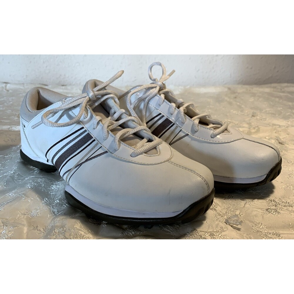NIKE Delight Golf Shoes Womans 7.5 Soft Spike Cleats White Tan 418355-122